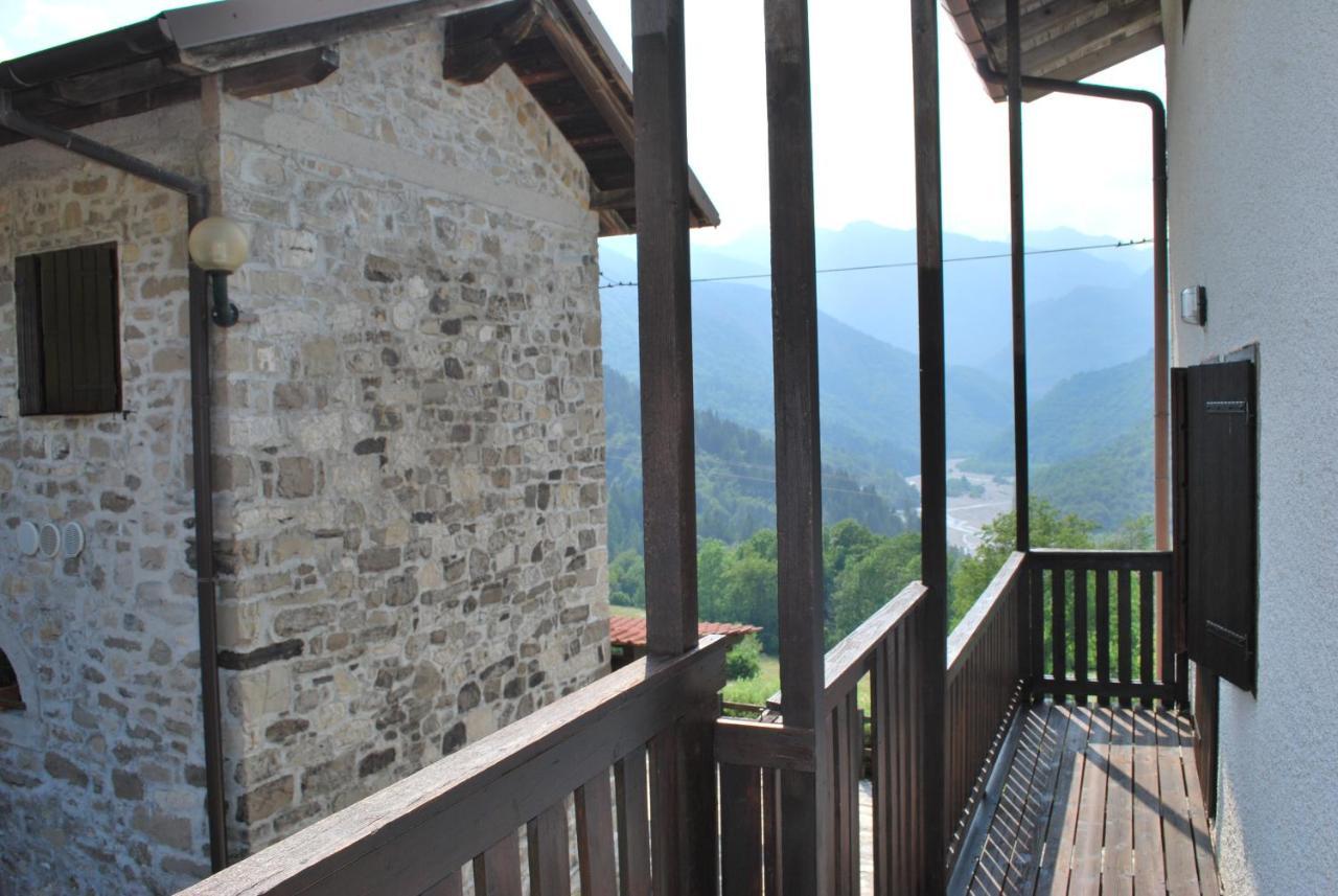 Rifugio Malga Grasia Caprizi ภายนอก รูปภาพ