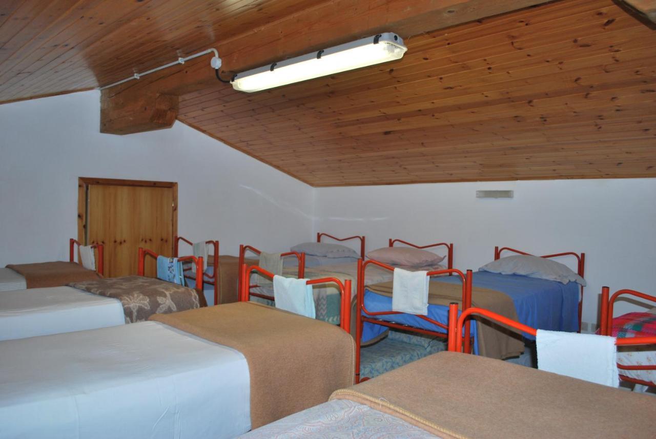 Rifugio Malga Grasia Caprizi ภายนอก รูปภาพ